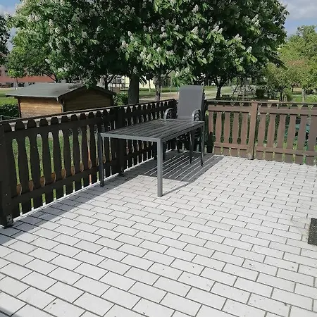 公寓 Ferienwohnung-marie *